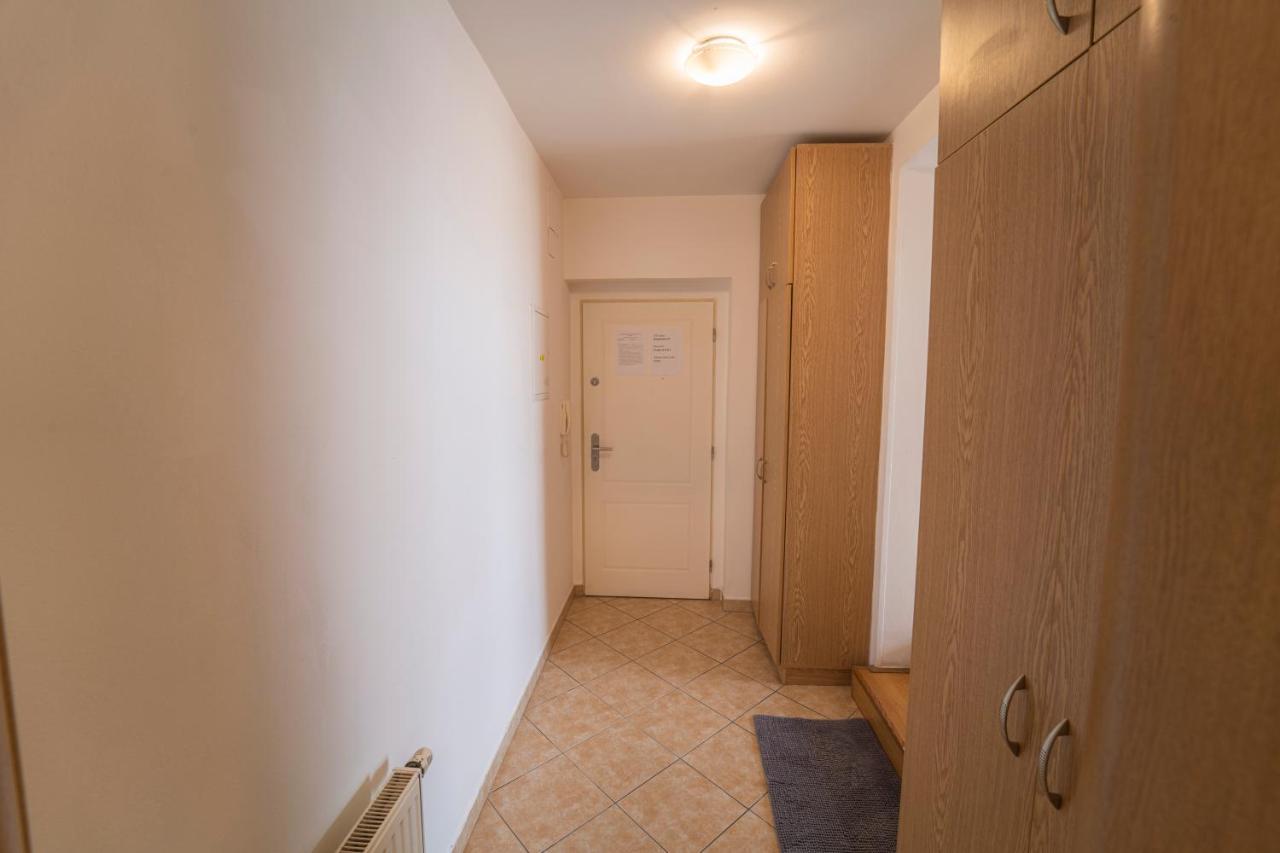 Apartmán Free Parking- Cozy In Historical Building Center